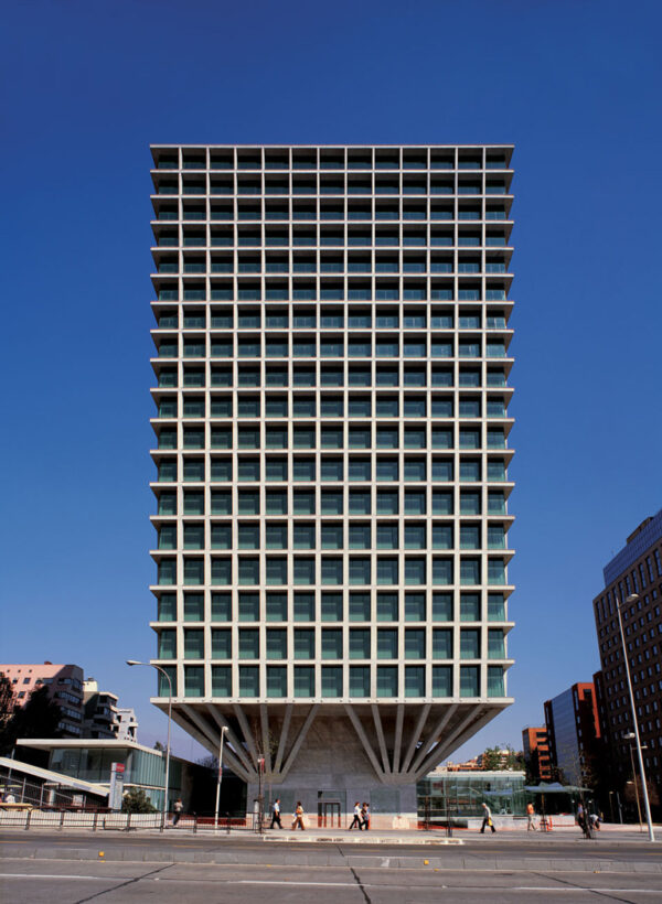 Edificio Cruz del Sur (Grupo Angelini)