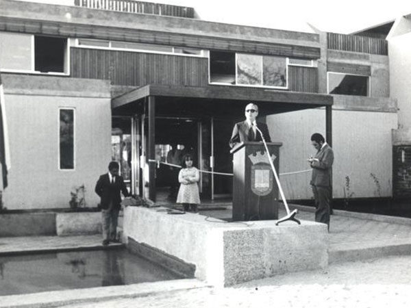 1979